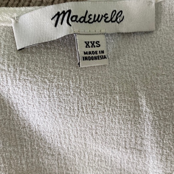 Madewell Flare Hem Ruffle Sleeve White Top - XXS - Picture 11 of 13